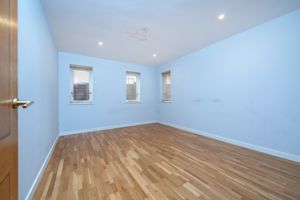 Office / Bedroom - click for photo gallery